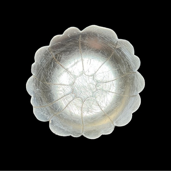 🌻VINTAGE Set of 2 NEOCRAFT Everlast Gold Tone Metal Scalloped Small Plates - Picture 3 of 8